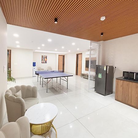Housr Sector 45 Gurgaon Near Artemis Hospital Hotel Екстериор снимка
